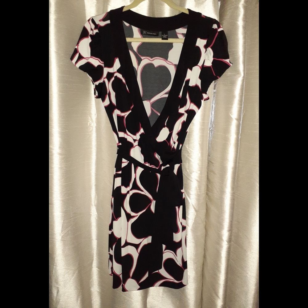 2/$20 💮Faux Wrap Dress With Mini Puff Sleeves